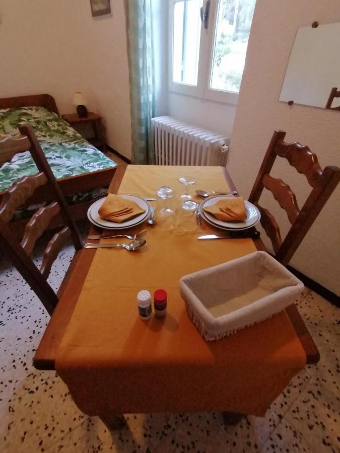 Gite Le Colombier Alzon Exterior foto